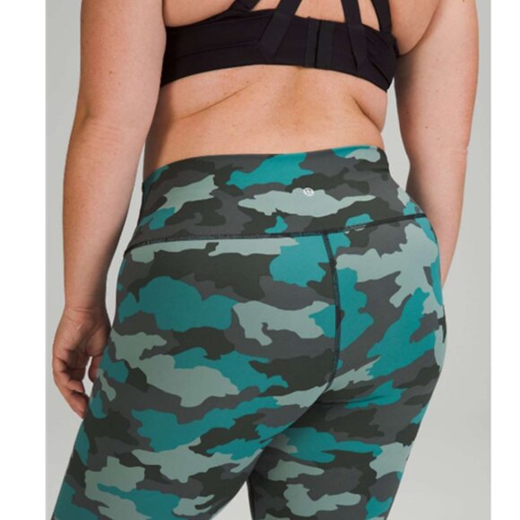 LIKE NEW! Lululemon Wunder Under High-Rise Tight 25" Camo - Picture 2 of 16